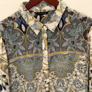 Massimo Dutti Long Sleeves  Blouse.